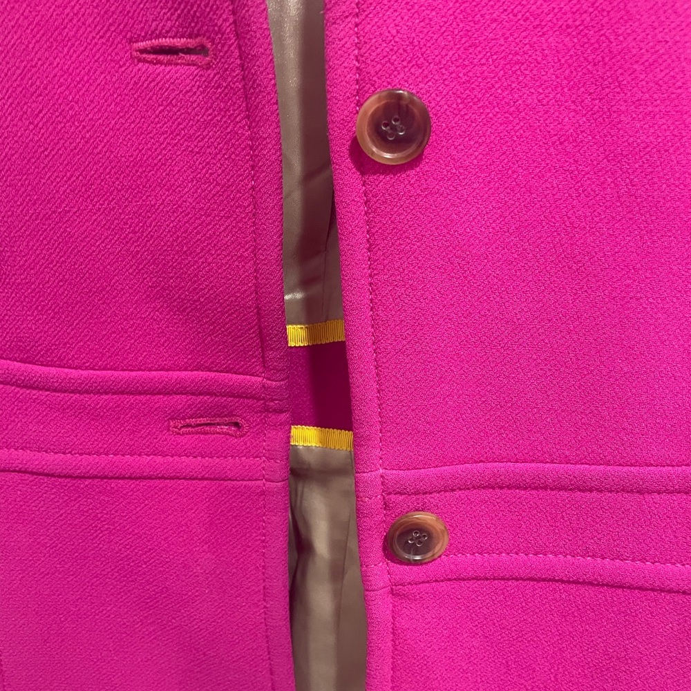 J. Crew lady coat magenta size 6 runs small lady collar 94% wool - Picture 4 of 8